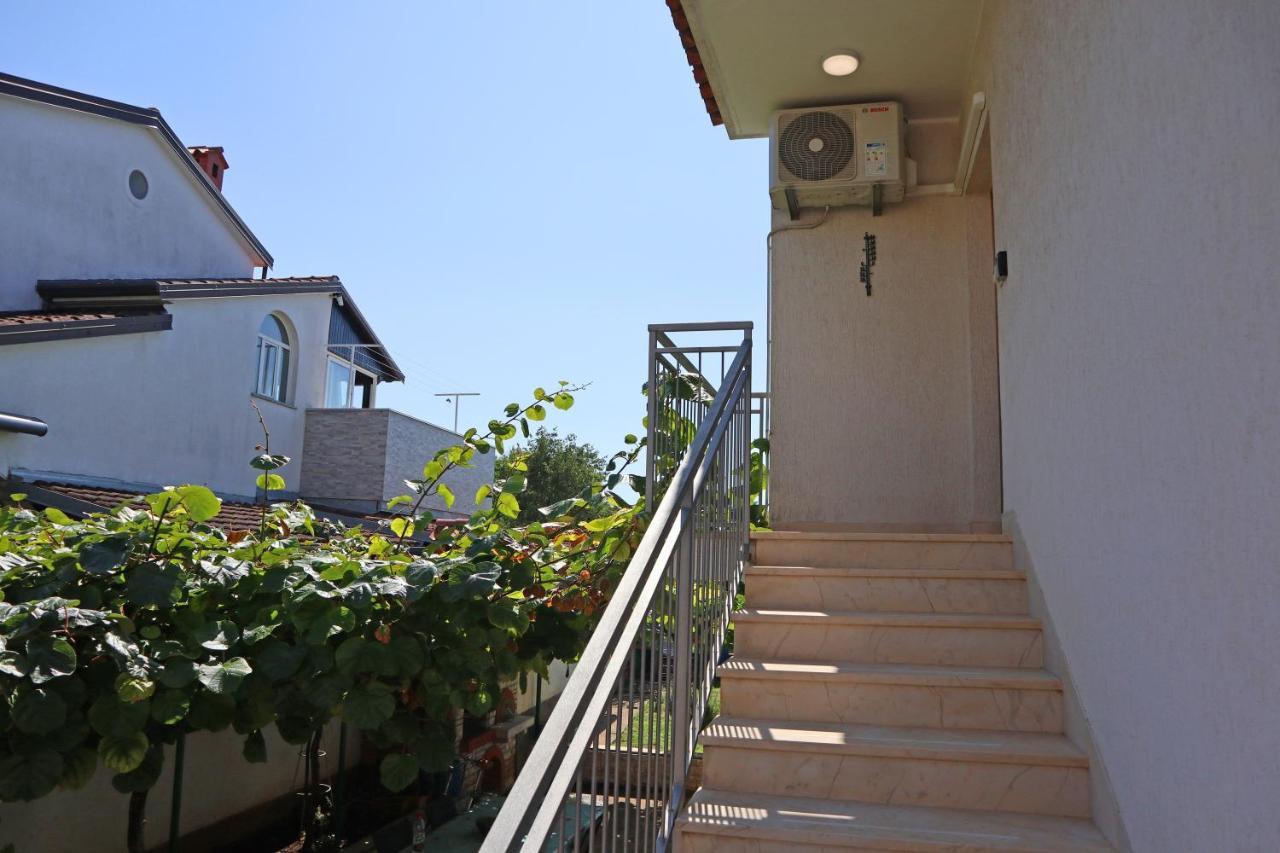 Apartman Slavko Daire Tar-Vabriga Dış mekan fotoğraf